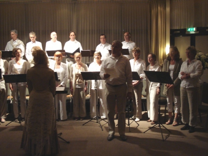 Tourdion 17 aril 2011 Hilton 001