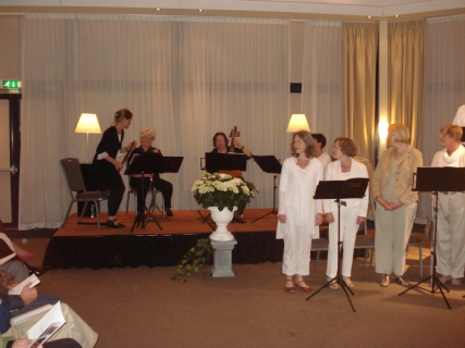 Tourdion 17 aril 2011 Hilton 003