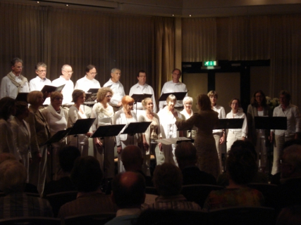 Tourdion 17 aril 2011 Hilton 013