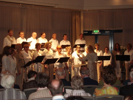 Tourdion 17 aril 2011 Hilton 014