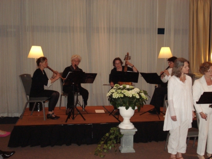 Tourdion 17 aril 2011 Hilton 022
