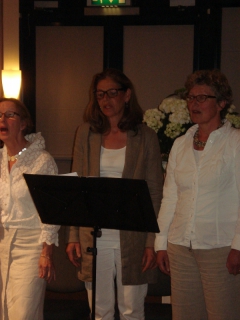 Tourdion 17 aril 2011 Hilton 025